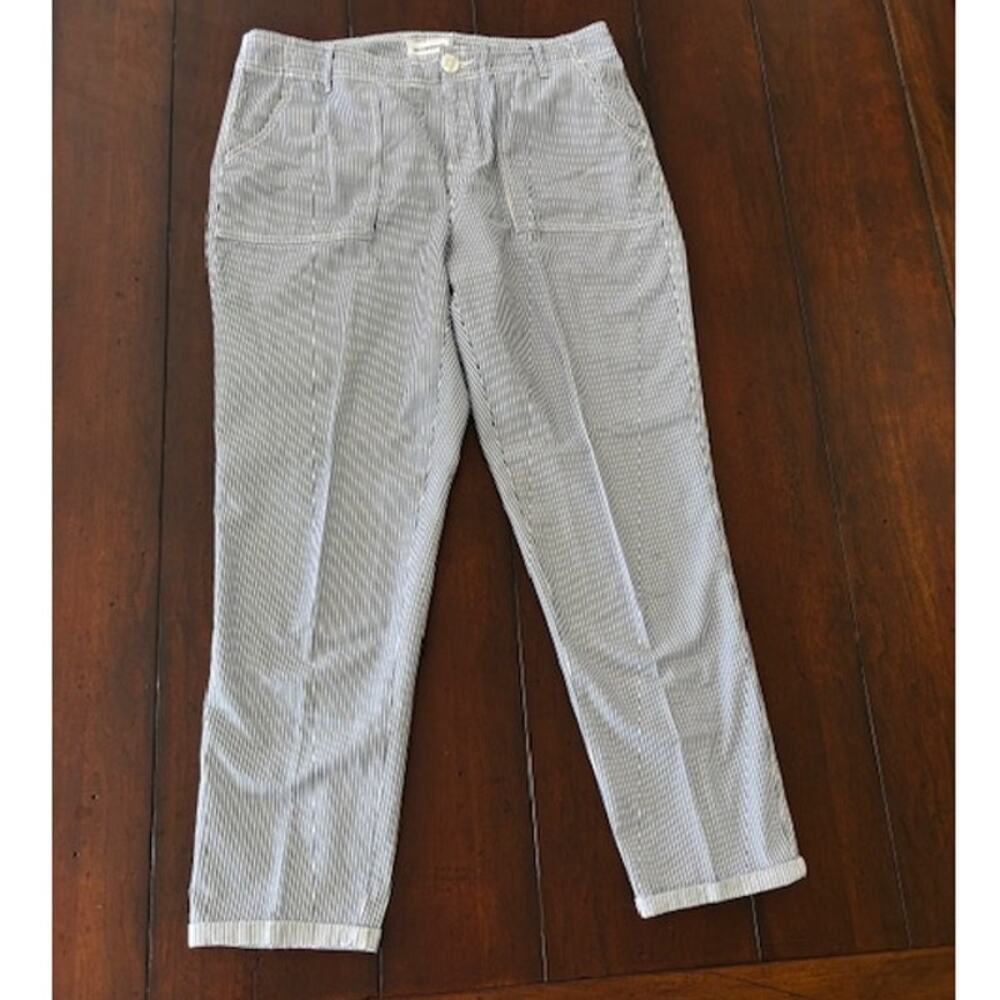 Liz Claiborne Women’s Size 4‎ Blue White Stripe Ankle Pants Cotton Cuffed Hem